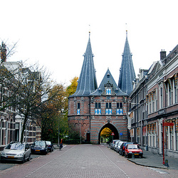 A visit to Kampen with my Mercedes Club: City gate of Kampen