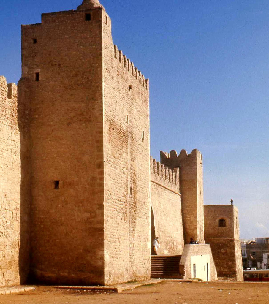 Medina Walls