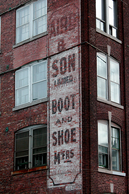 Faded wall ads of Montreal