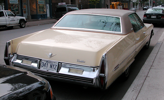 Cars in Montreal: Cadillac