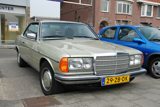 1982 Mercedes-Benz 280 CE