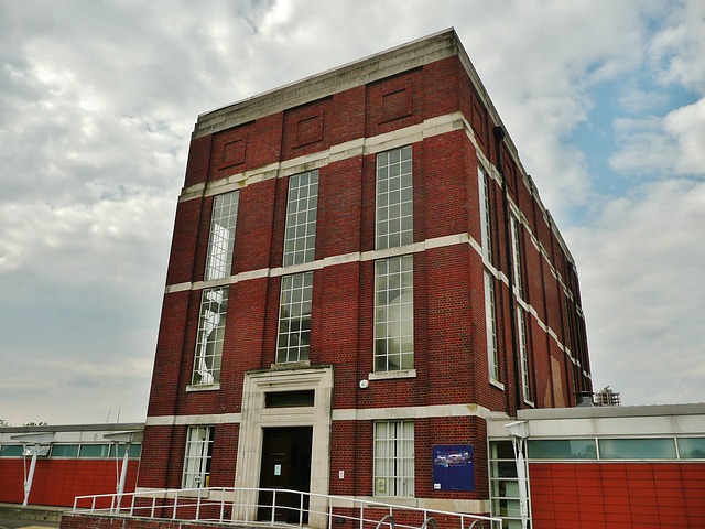 reservoir filter house, stoke newington, london