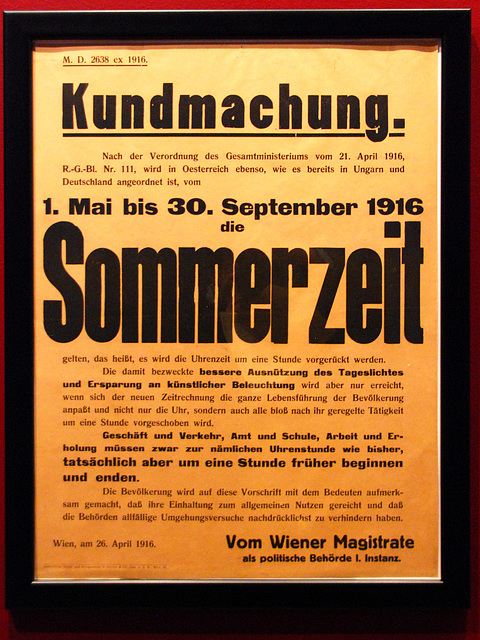 Heeresgeschichtliches Museum – Poster explaining the concept of daylight saving time.