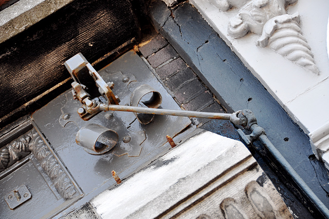 Driveshaft of an old awning