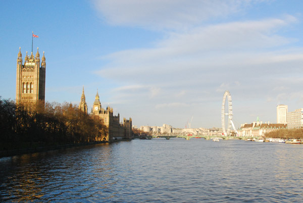 Downriver from Lambeth Bridge