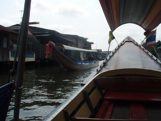 Bangkok - longtail boat trip through canals