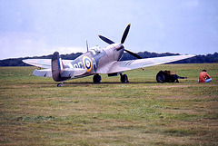 Spitfire 1B G-AIST