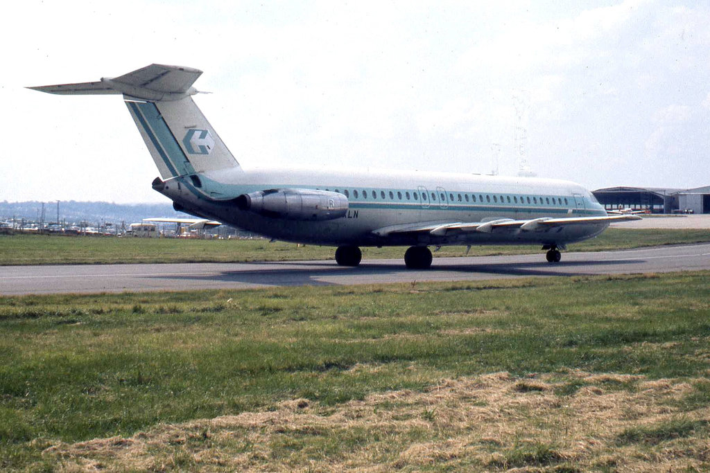 BAC One-Eleven 523FJ G-AXLN (Court)