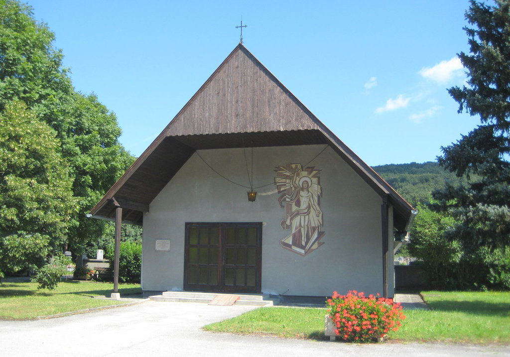 Klausen-Leopoldsdorf, Friedhof - Aufbahrungshalle