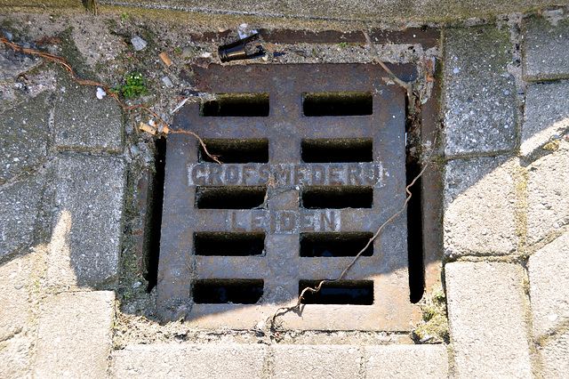 Small drain cover of the Grofsmederij