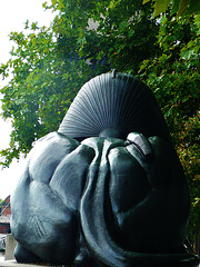 cleopatra's sphinx, embankment, london