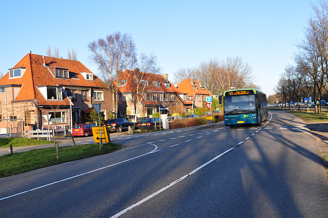 nr. 43 bus on the outskirts of Leiden