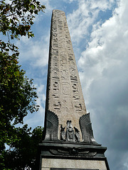 cleopatra's needle, embankment, london