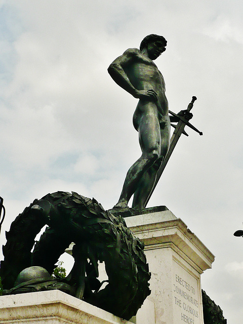 machine gun corps memorial, hyde park corner, london