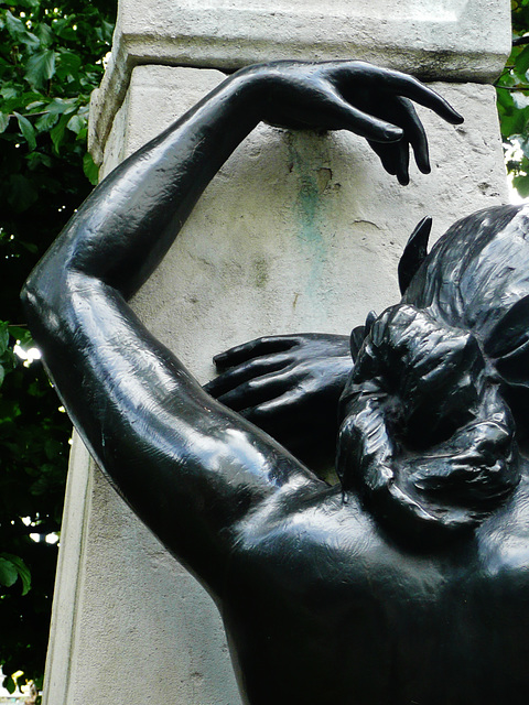 sir arthur sullivan memorial, embankment london