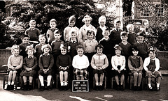 1966 Sandy's grade prep class photo