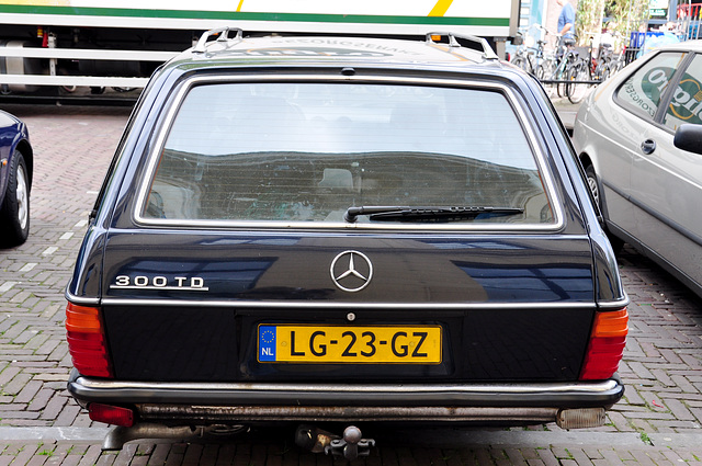 1984 Mercedes-Benz 300 TD Turbodiesel