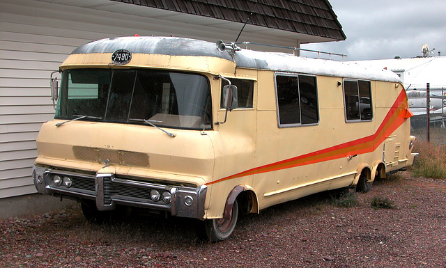 Miracle of America Museum: RV