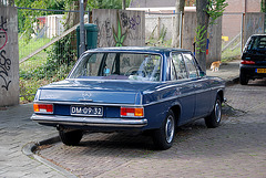 1971 Mercedes-Benz 200
