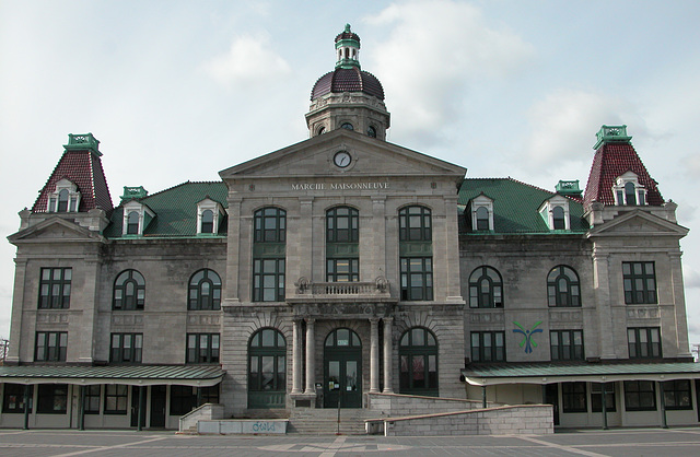 Montreal: Maisonneuve market building