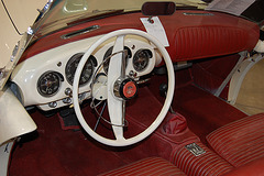 Kaiser Darrin Interior