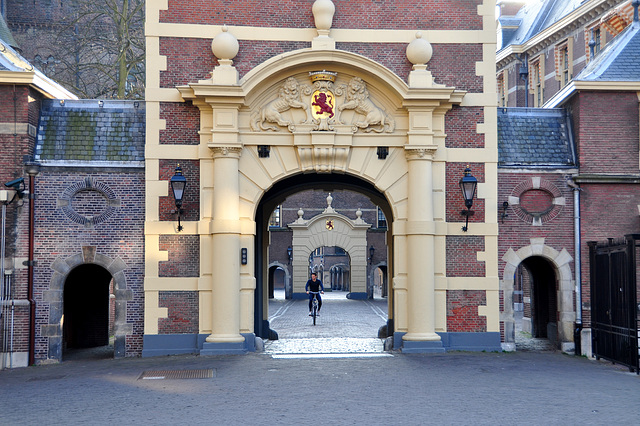 The gates of the Binnenhof in The Hague