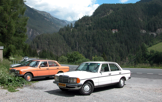 Holiday day 2: Next to a rare Mercedes-Benz 220 D