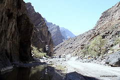 Entrance to Wadi Bani Awf