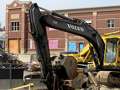 Old Cop Shop Comes Down 1