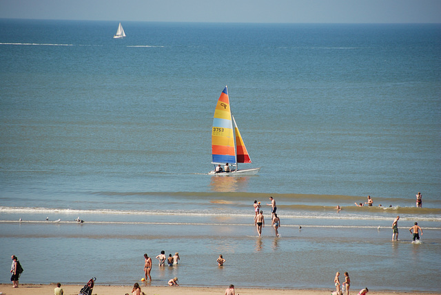 Celebration of the centenary of Haarlem Railway Station: Zandvoort beach and the North Sea