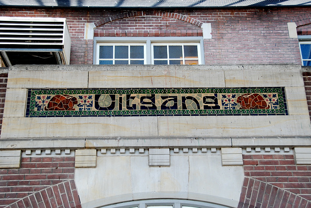 Celebration of the centenary of Haarlem Railway Station: exit of Zandvoort station