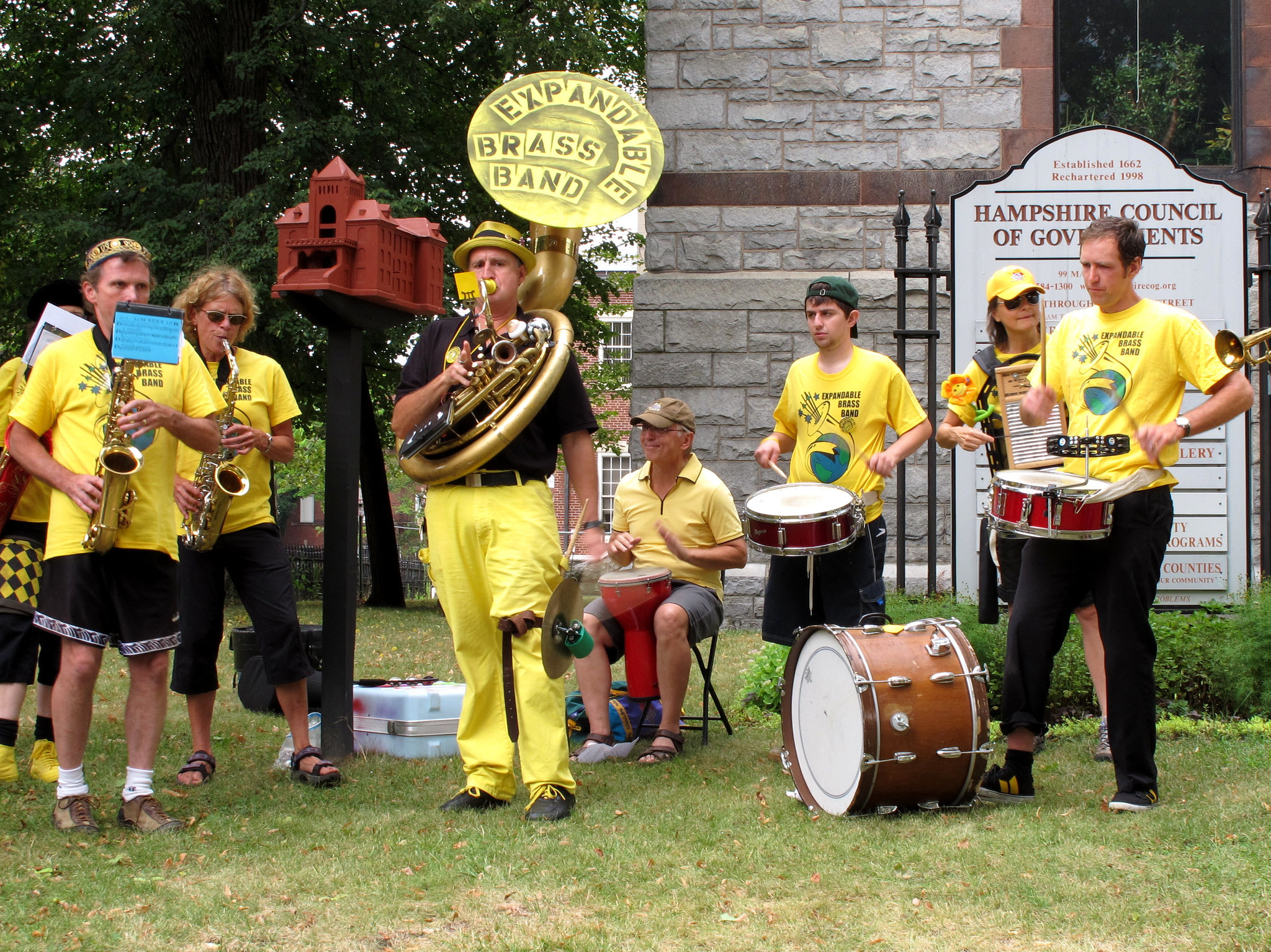 Expandable Brass Band 2