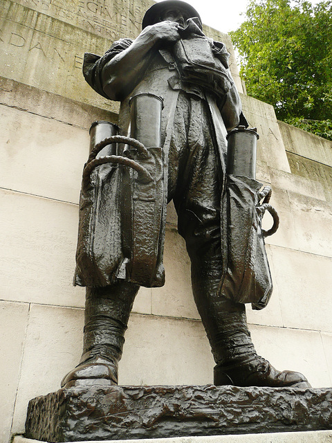 royal artillery monument, hyde park corner, london