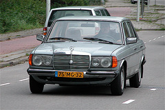 1976 Mercedes-Benz 200D