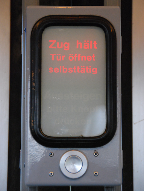 Door openers on the Viennese tram