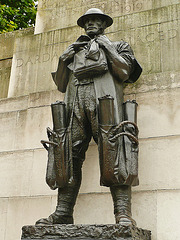 royal artillery monument, hyde park corner, london