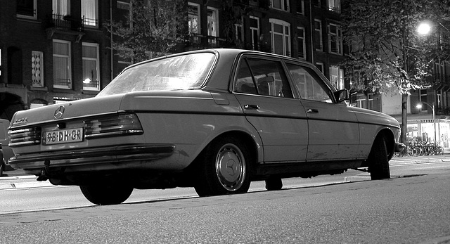 1977 Mercedes-Benz 280 E