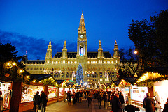 Christmas market in front of the Rathaus