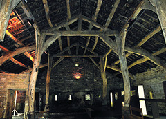 Aisled barn, 16th Century.