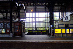 Acts engine passing through Haarlem station