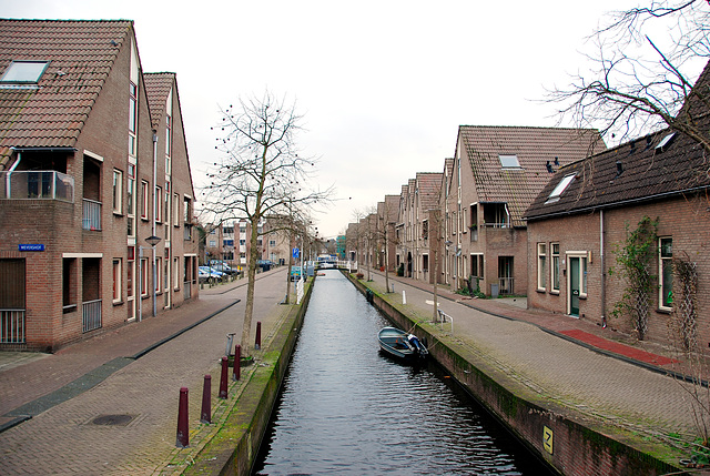 Waard Canal in Leiden