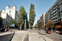 Kiev: The only remaining Lenin statue in Kiev