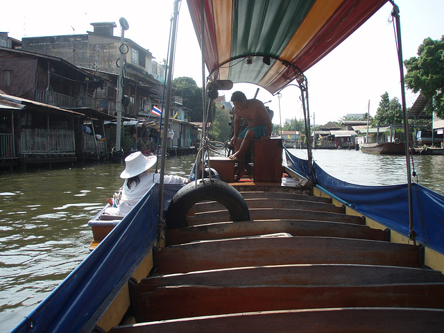 Bangkok - longtail boat trip through canals