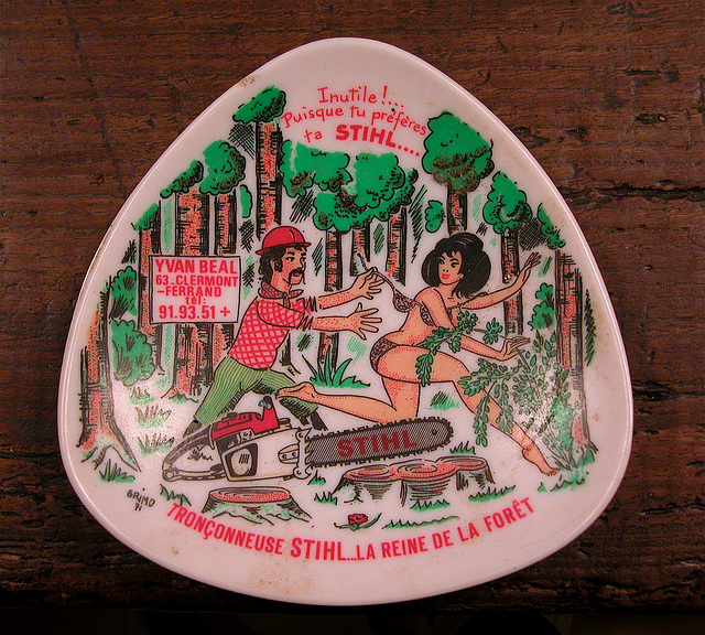 Ashtray series: Politically incorrect ashtray of Stihl chainsaws