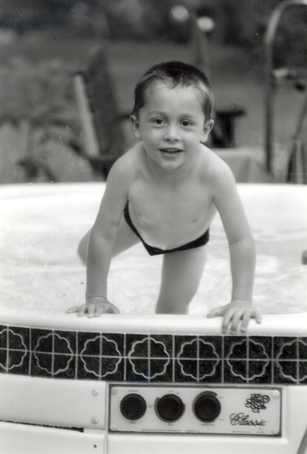 Hot tub Logan