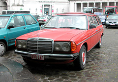 Mercedes-Benz 300TD