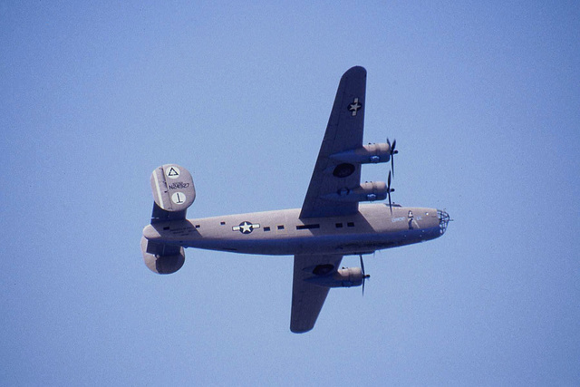 Liberator 402366/ N24927 (Confederate Air Force)