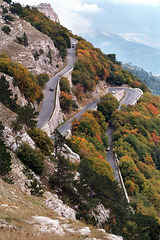 Hairpins on the Road to Ai Petri