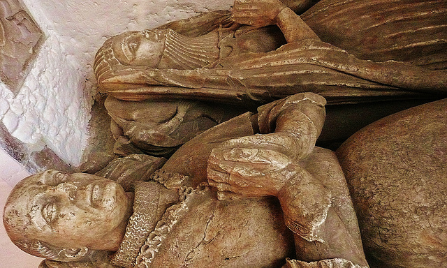 st.nicholas church, ash by sandwich,detail of the alabaster tomb of john de septvans and wife 1458 . she wears a widows' barbe, he the ss livery collar of the lancastrians.