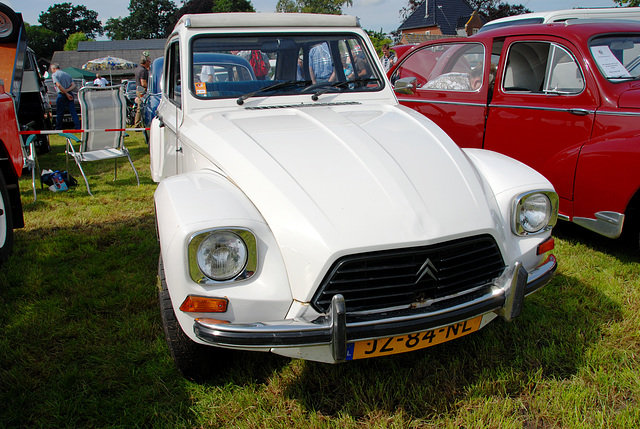 Oldtimer day at Ruinerwold: 1983 Citroën Dyane 6